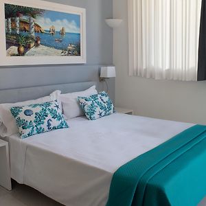 Camera con letto king size